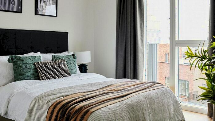 2 Bedroom Apartment To Rent In Uncle Colindale, Astral House, , Aerial Square, NW9