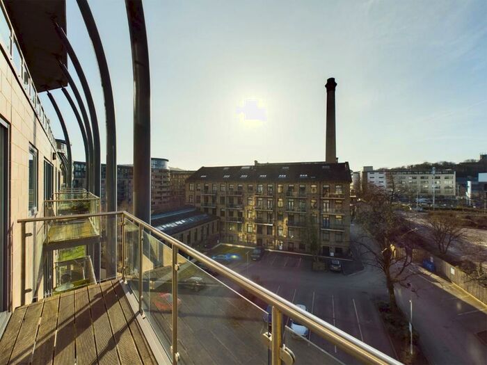1 Bedroom Apartment To Rent In , Victoria Mills, Salts Mill Road, Shipley, VM1