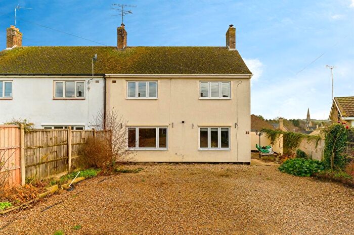 3 Bedroom Semi-Detached House For Sale In Capendale Close, Ketton, Stamford, PE9