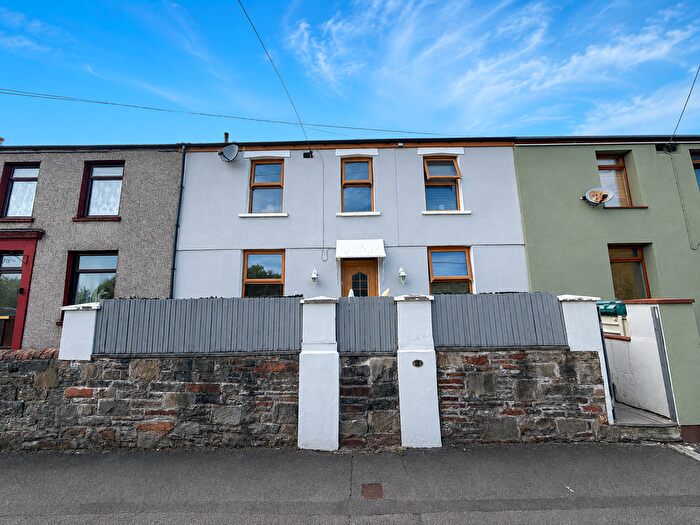 3 Bedroom Terraced House For Sale In Abercerdin Road, Evanstown, Gilfach Goch, Porth, CF39