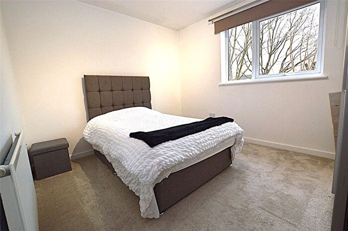 3 Bedroom Terraced House For Sale In Somerset Close, Macclesfield, Cheshire, SK10