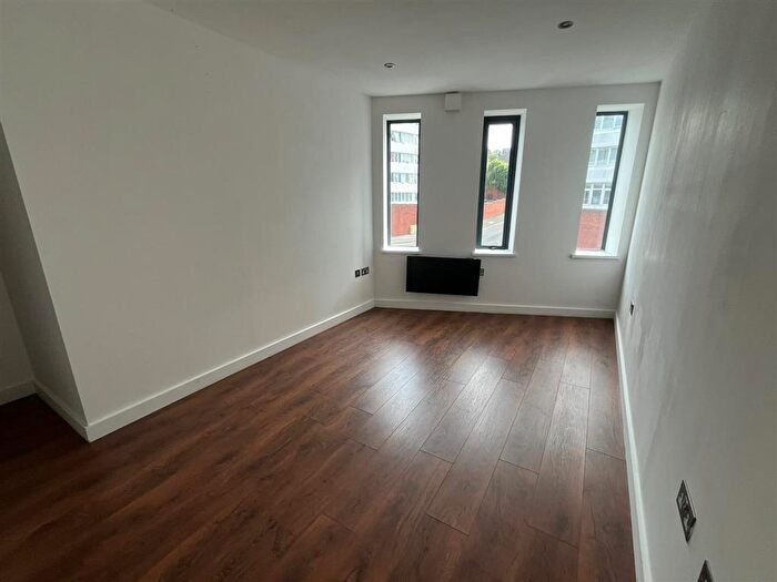2 Bedroom Apartment To Rent In Carlton Square, Carlton, Nottingham, NG4