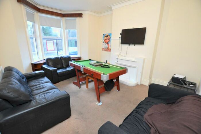 6 Bedroom Terraced House To Rent In Sandyford Road, Newcastle Upon Tyne, NE2