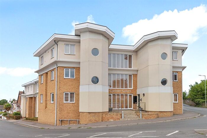 1 Bedroom Flat For Sale In The Bridge Approach, Whitstable, CT5