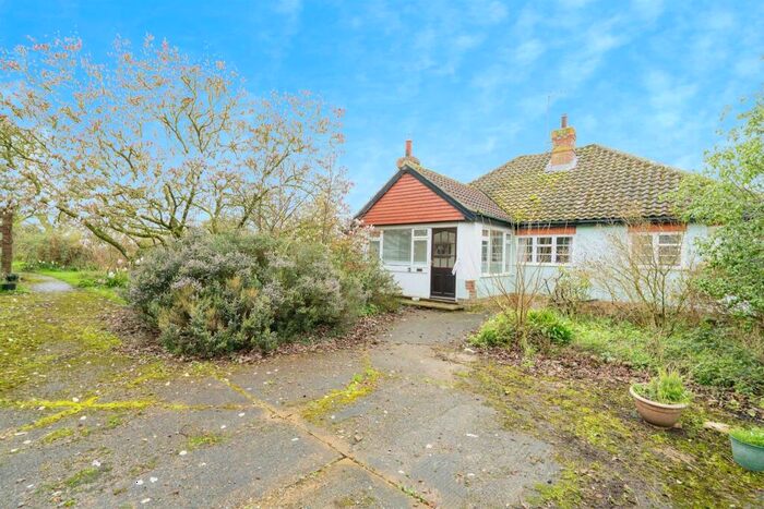3 Bedroom Detached Bungalow For Sale In Croxton Road, Fulmodestone, Fakenham, NR21