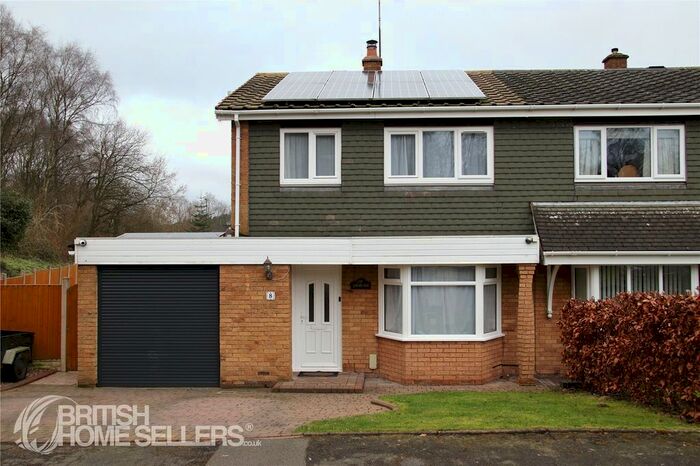 3 Bedroom Semi-Detached House For Sale In Old Park Road, Cannock, Staffordshire, WS12