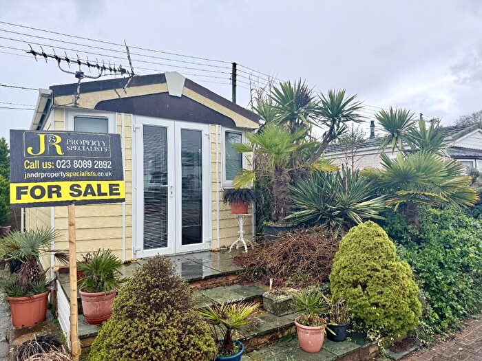 1 Bedroom Mobile Home For Sale In Chapel Lane, SO45