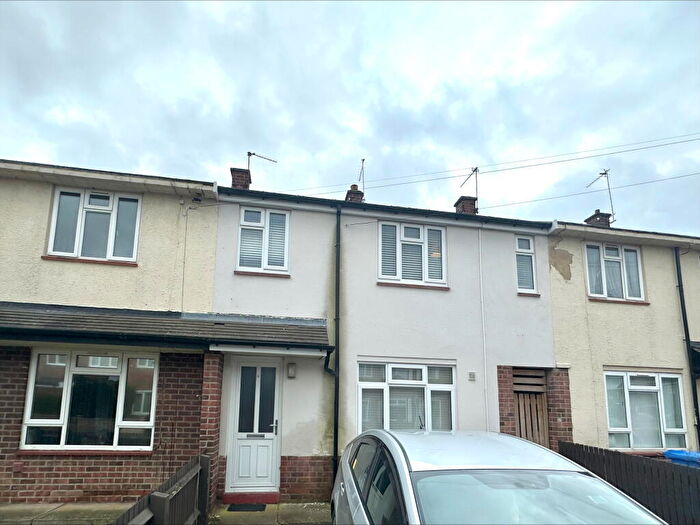 3 Bedroom Terraced House To Rent In Collis Close, Allenton, DE24