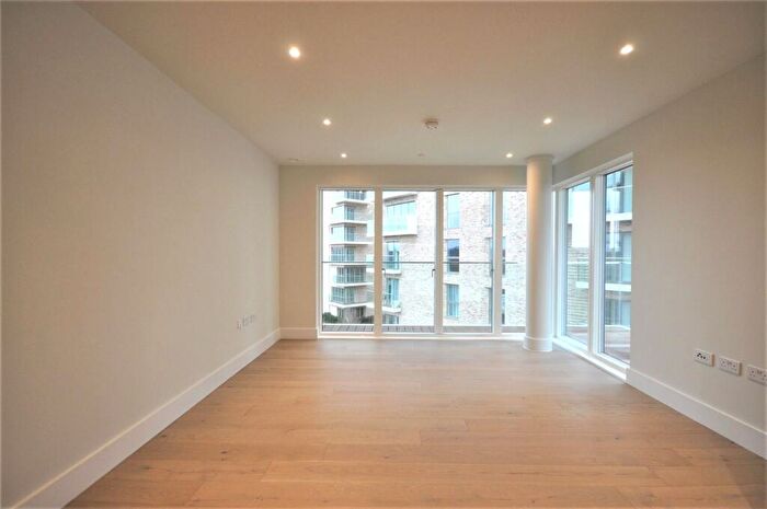 1 Bedroom Apartment For Sale In Kidbrooke Park Road, Kidbrooke Village, London, SE3