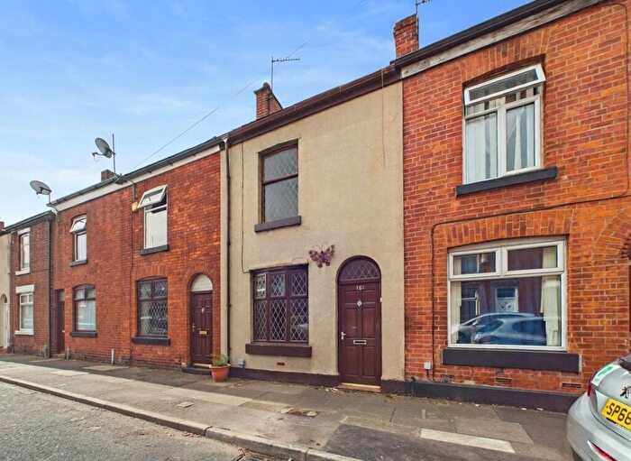 2 Bedroom Terraced House For Sale In Curzon Road, Ashton-under-Lyne, Greater Manchester, OL6