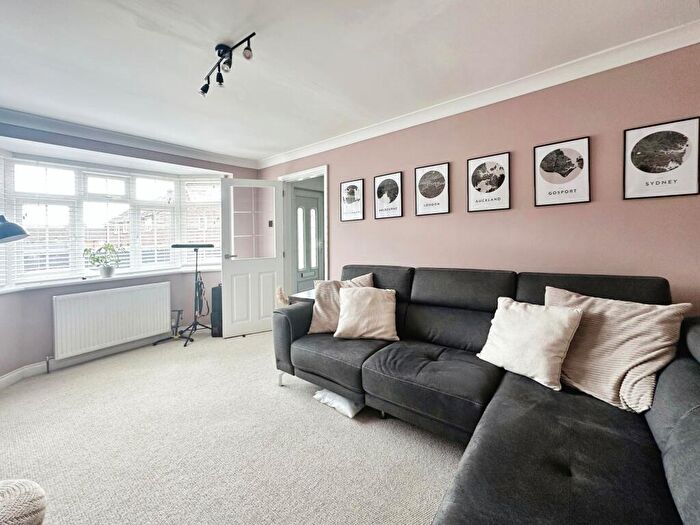 2 Bedroom Semi-Detached House For Sale In Winterslow Drive, Havant, PO9