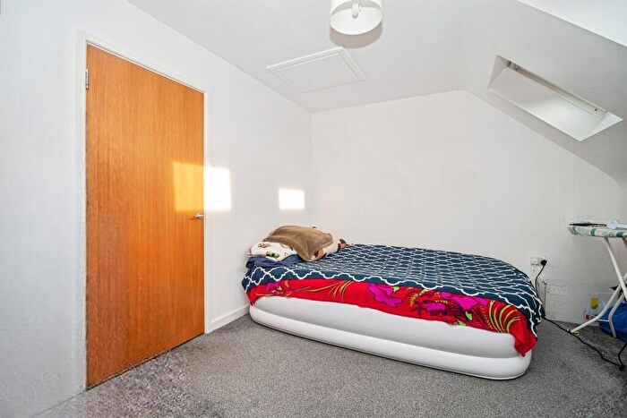 1 Bedroom Flat For Sale In Holzwickede Court, Weymouth, DT3