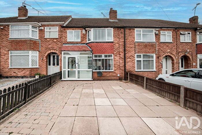 3 Bedroom Terraced House For Sale In Brookford Avenue, Coventry, CV6