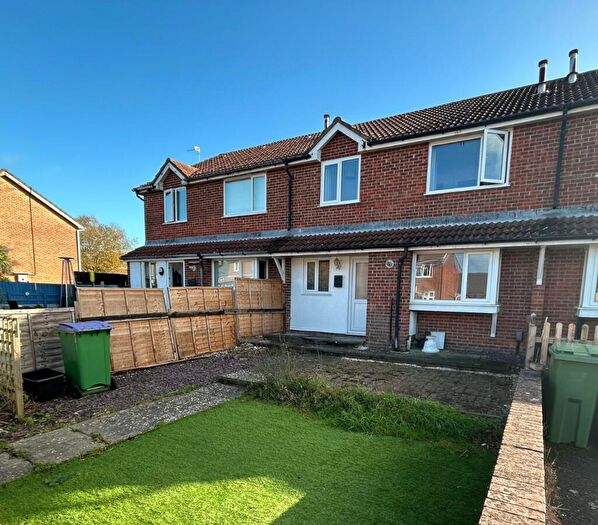 2 Bedroom Terraced House To Rent In Brambledown, Folkestone, Kent, CT19