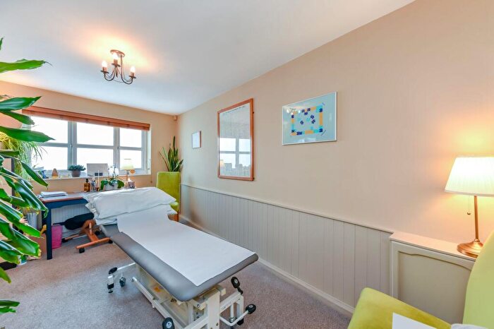 1 Bedroom Apartment For Sale In B Chester Road, Penyffordd, CH4