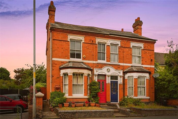 3 Bedroom Semi-Detached House For Sale In Ombersley Road, Worcester, Worcestershire, WR3