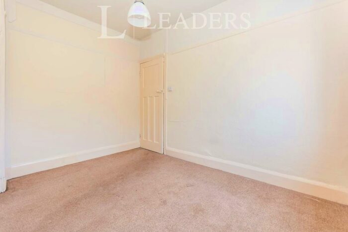 2 Bedroom Apartment To Rent In Dads Lane, Kings Heath, B13