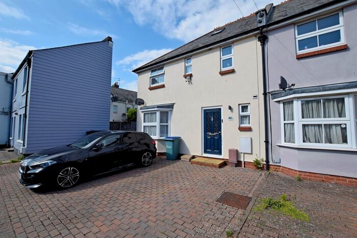 3 Bedroom End Of Terrace House To Rent In Essex Road, Bognor Regis, West Sussex, PO21