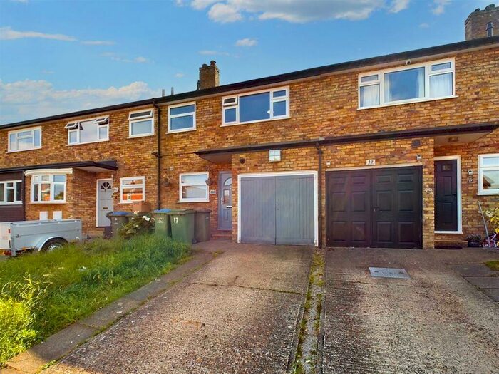 3 Bedroom Terraced House To Rent In Alpine Road, Walton-On-Thames, KT12