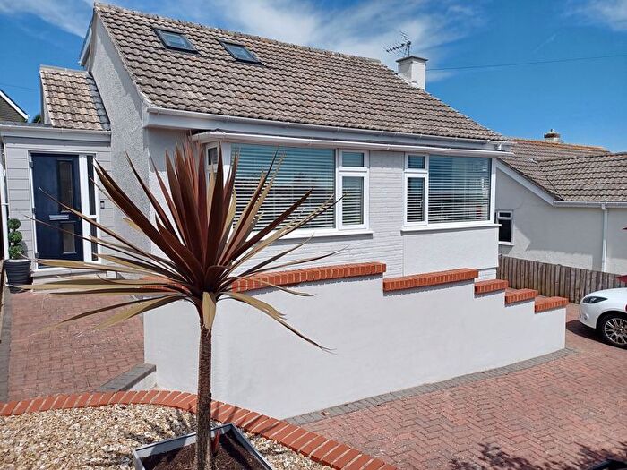 4 Bedroom Detached Bungalow For Sale In Wayside, Brixham, TQ5
