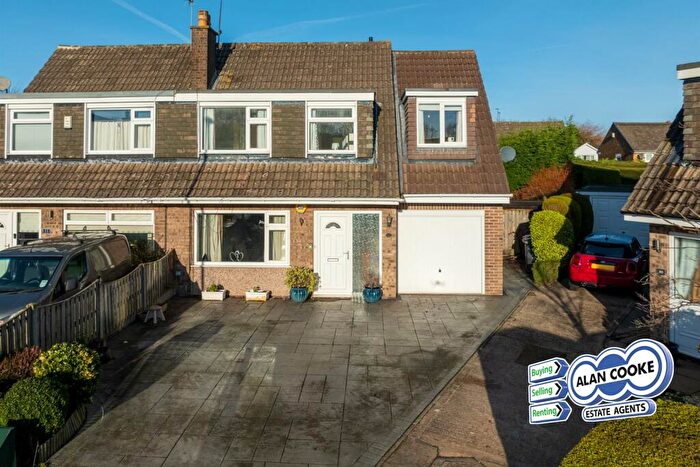 4 Bedroom Semi-Detached House For Sale In Carlton Garth, Alwoodley, LS17