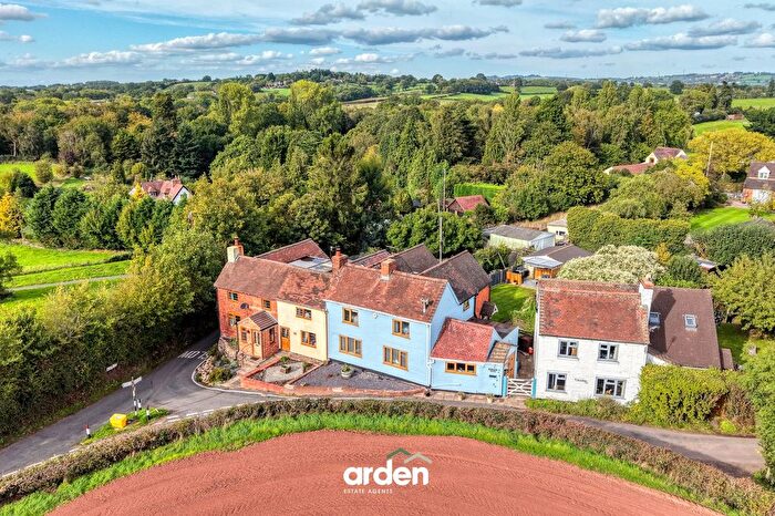 4 Bedroom End Of Terrace House For Sale In Worms Ash, Dodford, B61