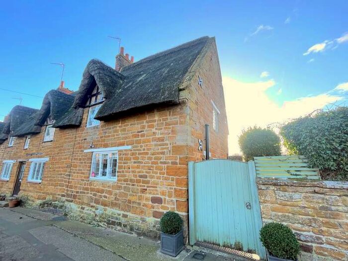 2 Bedroom Cottage For Sale In Main Street, Great Brington, NN7