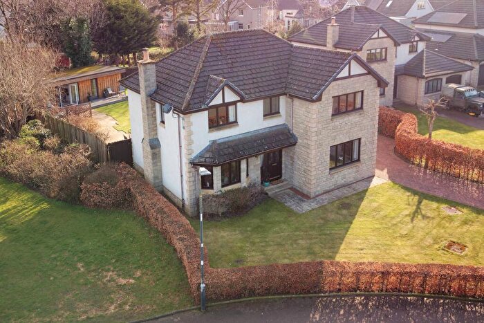 4 Bedroom Detached House For Sale In Eskfield Grove, Eskbank, Dalkeith, EH22