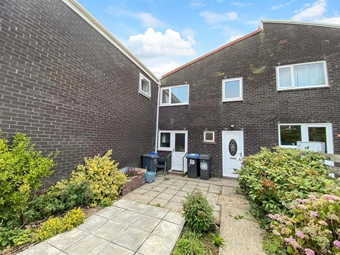 3 Bedroom Terraced House For Sale In Aysgarth Close, Newton Aycliffe, DL5