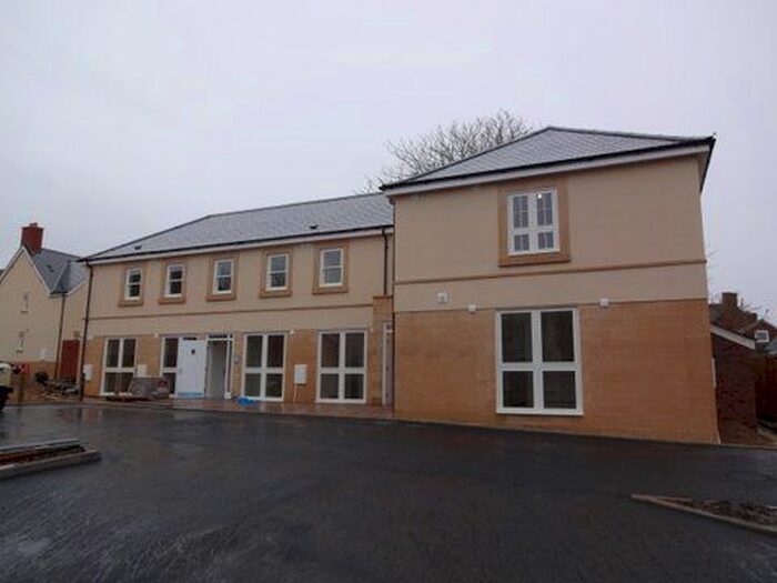 2 Bedroom Flat To Rent In Pewsey, Wiltshire SN9