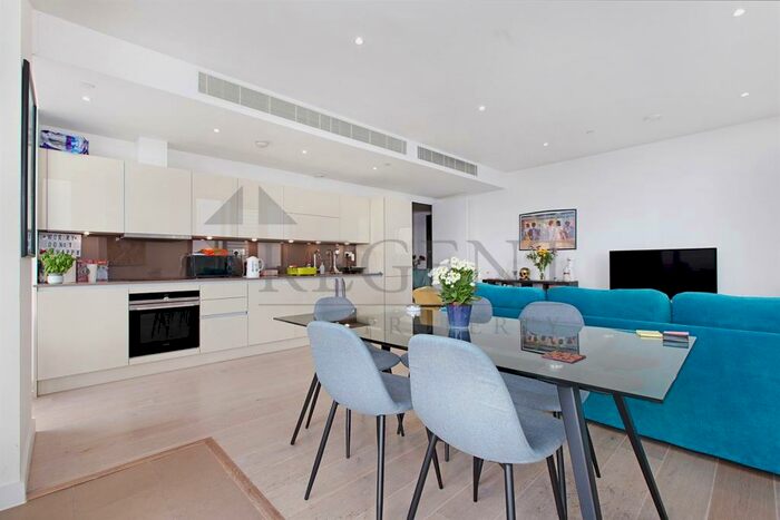 3 Bedroom Apartment To Rent In Stratosphere Tower, Great Eastern Road, E15