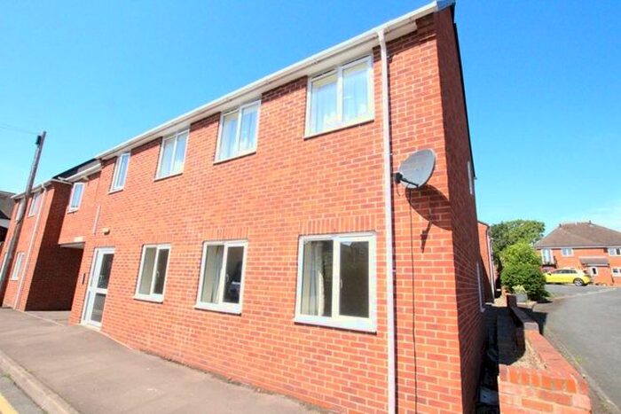 2 Bedroom Flat To Rent In Head Street, Pershore, WR10