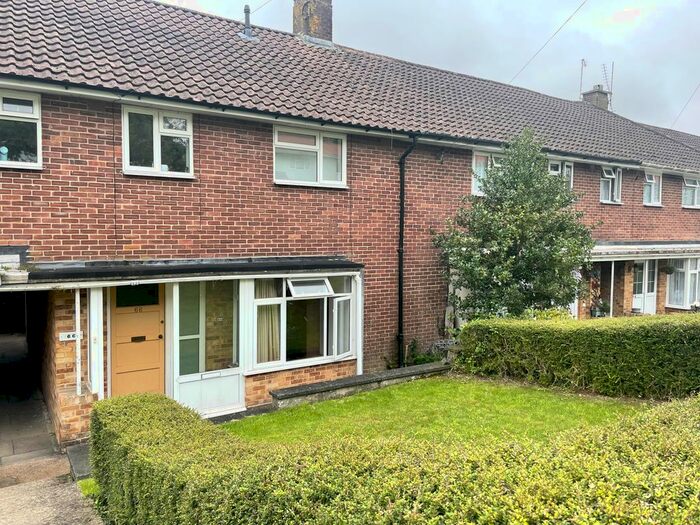 4 Bedroom Semi-Detached House To Rent In Walpole Road, Winchester, SO22