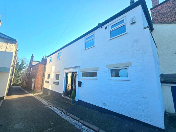 3 Bedroom Cottage For Sale In Harewood Hill, Darlington, DL3