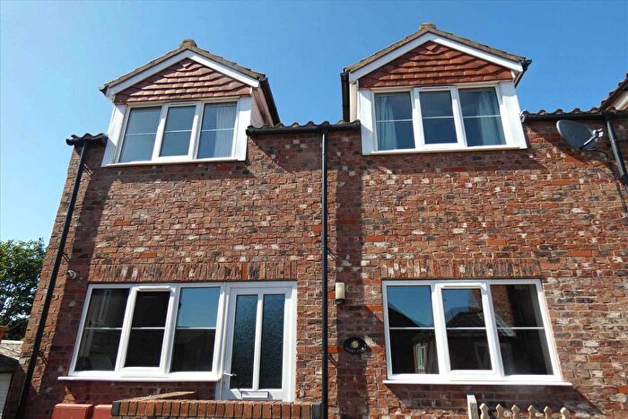 2 Bedroom Semi-Detached House To Rent In High Street, Messingham, Scunthorpe, DN17