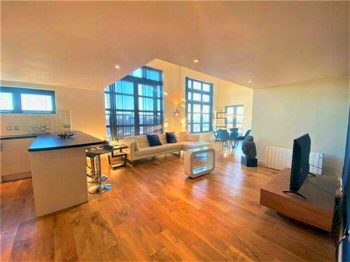 3 Bedroom Flat To Rent In Bishopsgate House, 21 Aldbourne Road, Coventry, CV1