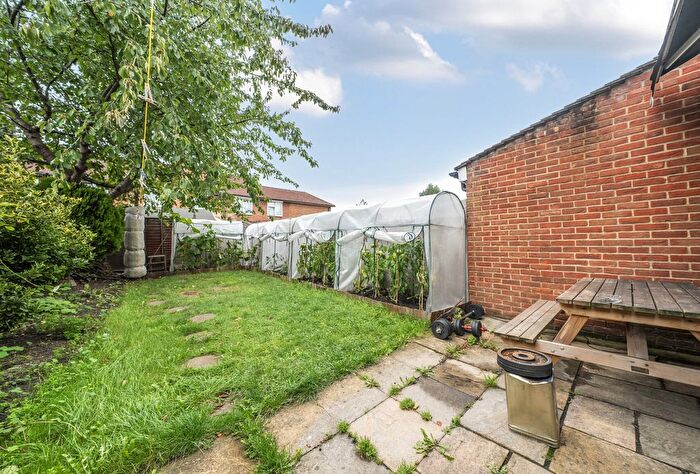3 Bedroom Terraced House For Sale In St. Helier Avenue, Morden, SM4