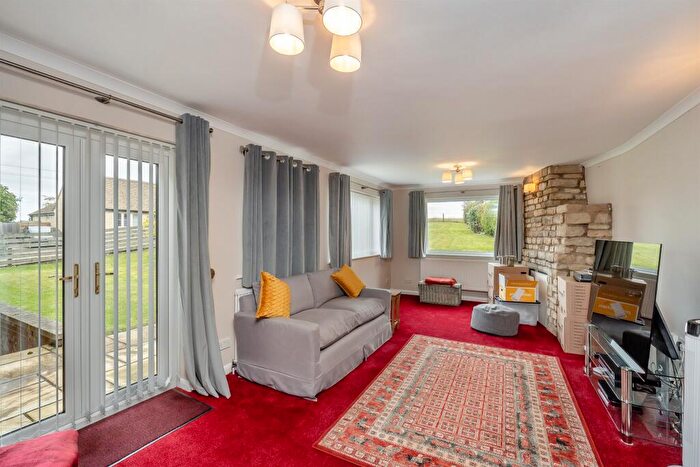 4 Bedroom Detached House For Sale In Main Street, Belmesthorpe, Stamford, PE9