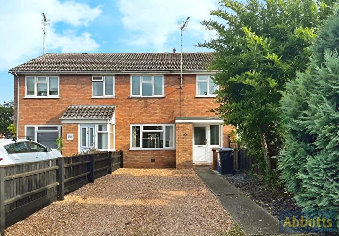 3 Bedroom House To Rent In Raynham Road, IP32