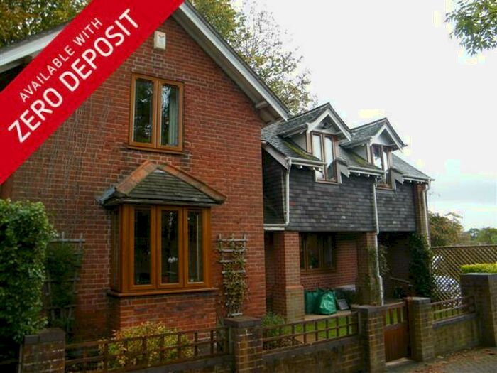 3 Bedroom House To Rent In Brookvale Road, Portswood, SO17