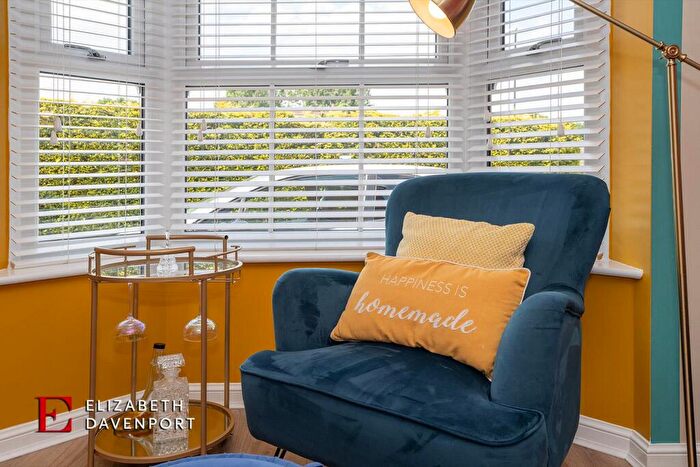 4 Bedroom Detached House For Sale In Chelney Walk, Morrisons Estate, CV3