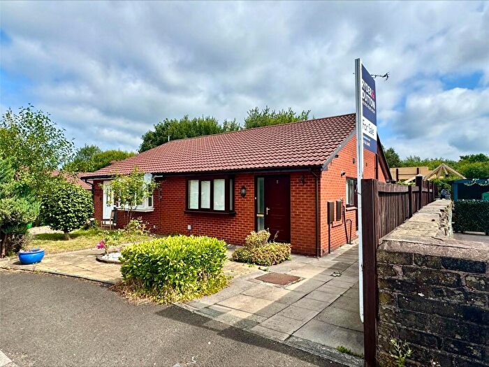2 Bedroom Semi-Detached Bungalow For Sale In Kathan Close, Newbold, Rochdale, Greater Manchester, OL16