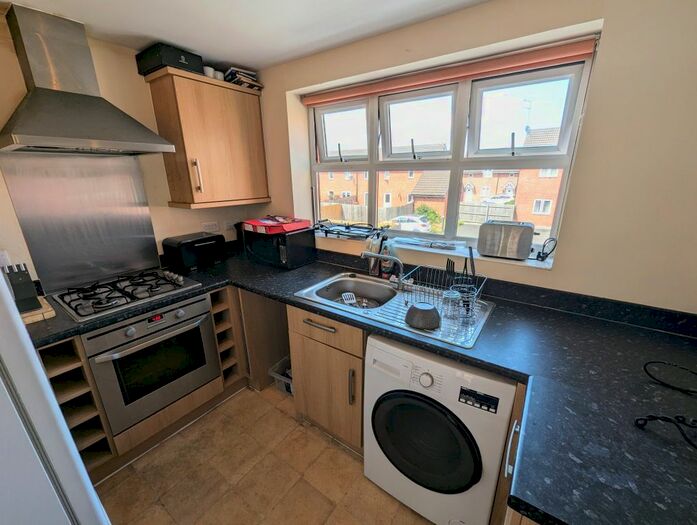 2 Bedroom Flat To Rent In Argosy Way, Newport, NP19