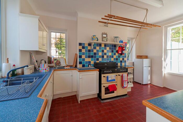 4 Bedroom Semi-Detached House To Rent In Rope Hill, Boldre, Lymington, SO41