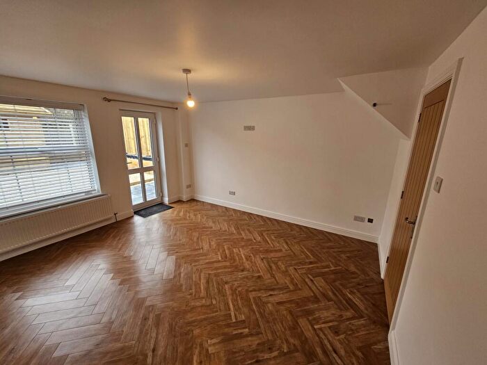 2 Bedroom End Of Terrace House To Rent In Worsdell Close, Coventry, CV1