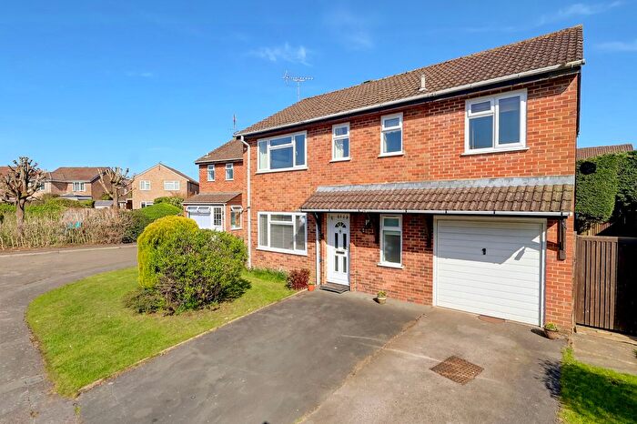 4 Bedroom Detached House For Sale In Stevens Close, Prestwood, Great Missenden, Buckinghamshire, HP16
