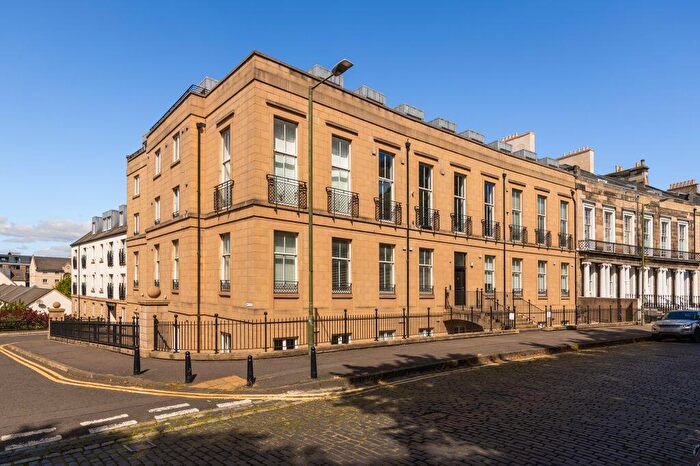2 Bedroom Flat For Sale In / Hopetoun Crescent, Edinburgh, EH7