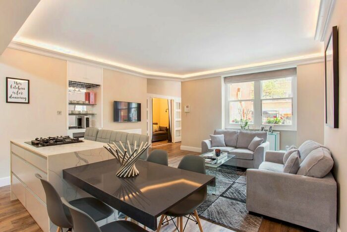 2 Bedroom Flat To Rent In Moscow Road, London, W2