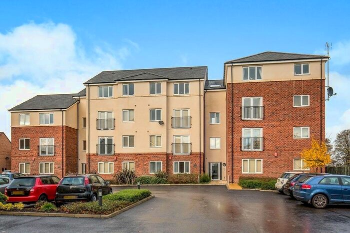 2 Bedroom Flat To Rent In Maple Court, Seacroft, Leeds LS14