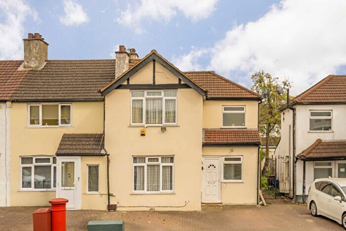 4 Bedroom Terraced House For Sale In Thornton Road, Croydon, CR0